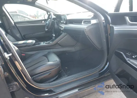 2021 Kia K5 Gt-Line z USA, uszkodzony, nr VIN 5XXG64J22MG067613